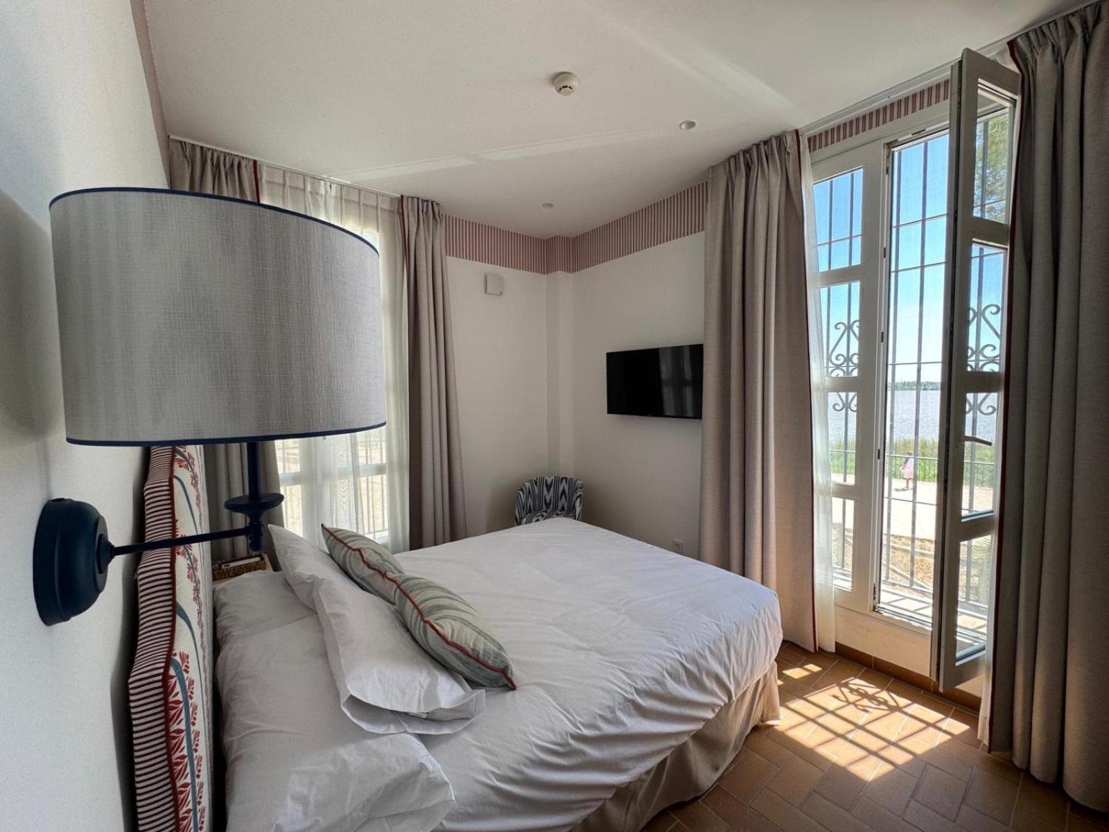 Hotel Toruno Del Rocio El Rocío Kültér fotó