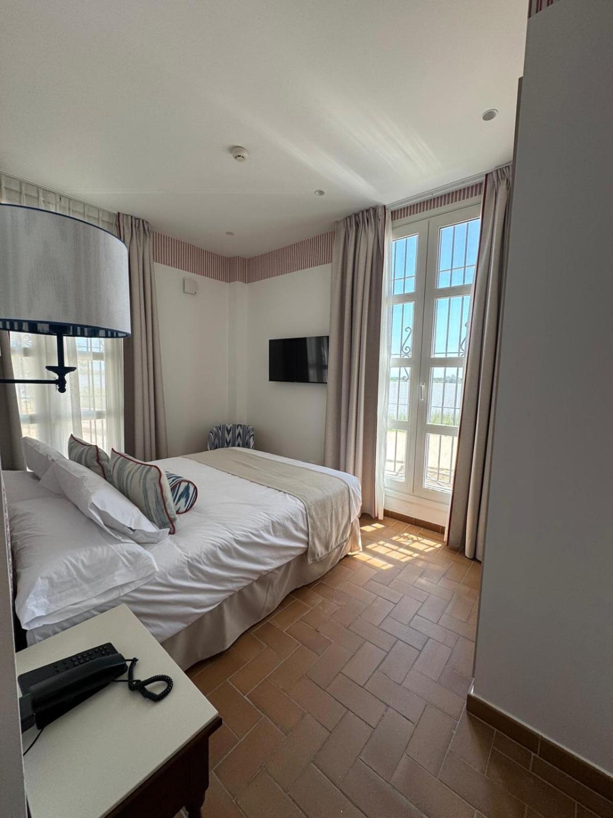 Hotel Toruno Del Rocio El Rocío Kültér fotó