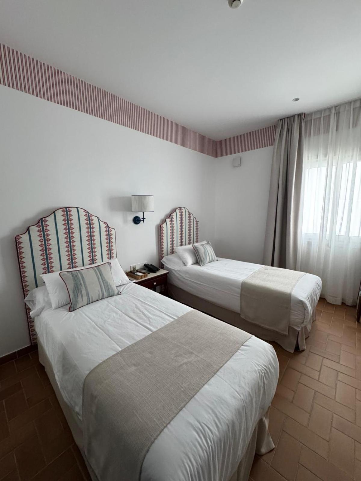 Hotel Toruno Del Rocio El Rocío Kültér fotó